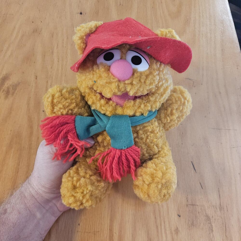 Vintage Baby Fozzie Bear Plush Stuffed Toy‎ Simon Marketing Muppets Yellow Small